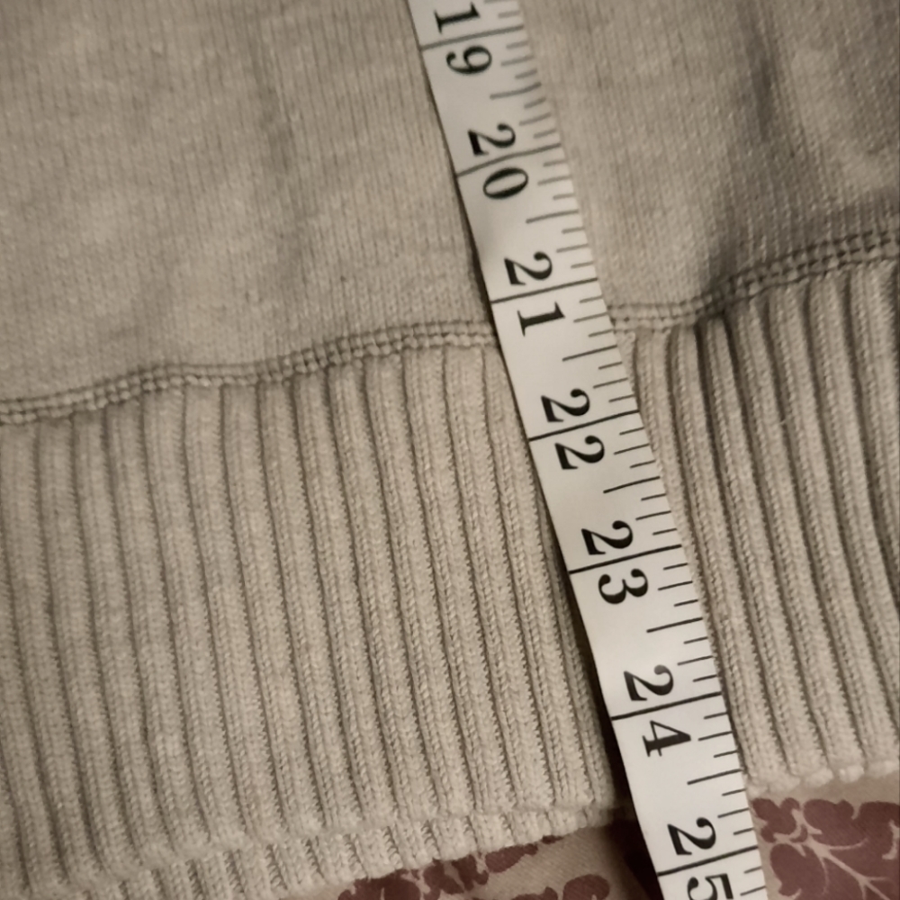 🍀3/15 American Eagle Outfitters Men's Sweater🦅 - Picture 11 of 11